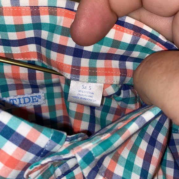Southern Tide size small long sleeve button down collar shirt, plaid - Picture 4 of 4